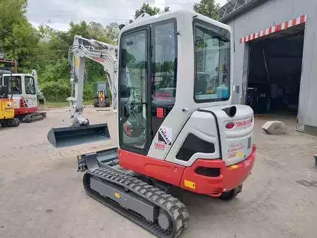 Mini kotrógép 2026 Takeuchi TB225 (8)