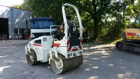 Tandemruller 2010 BOMAG BW120AD-4 (12)