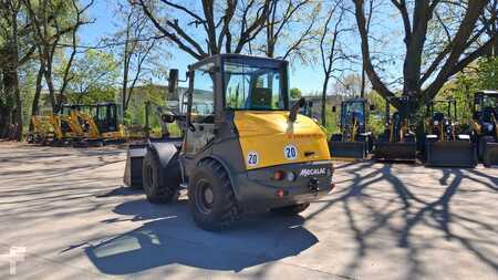 Kolové nakladače 2024 Mecalac AX850 (18)