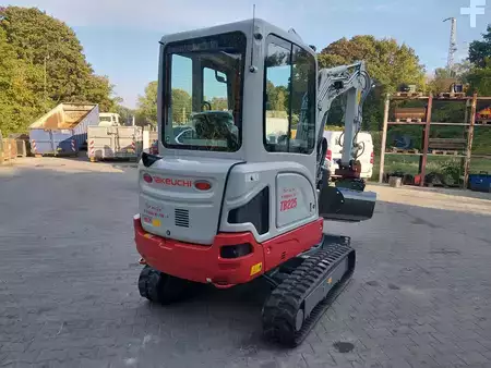 Minigraver 2026 Takeuchi TB225 RotoTop (7)
