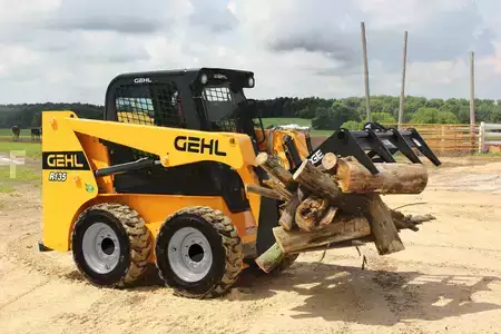 Bobcats 2024 Gehl R135GEN2 (8)