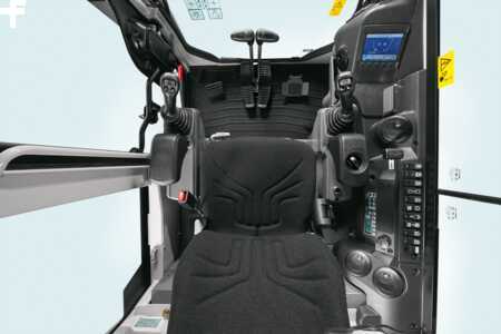 Kompakt traktorgraver 2021 Takeuchi TB240 (3)