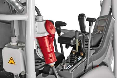 Telakaivinkoneet  2025 Takeuchi TB216H (4)