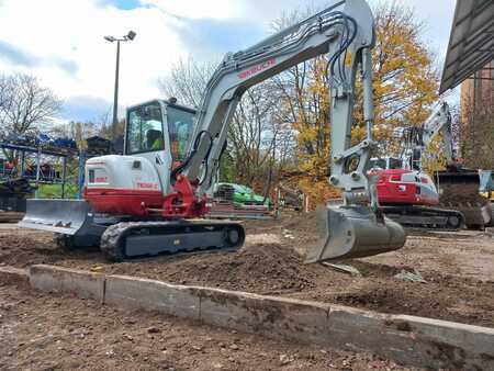 Kompakt-Baggerlader 2024 Takeuchi TB250-2 (2)