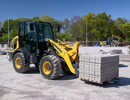 Radlader 2022 Komatsu WA70M-8 (6)