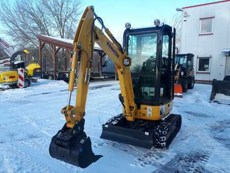 Minibagry 2022 Komatsu PC16R-3HS K (4)