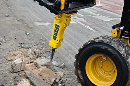 Attrezzatura 2021 Atlas Copco SB202 (12)
