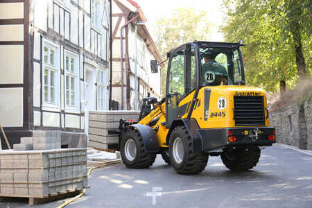 Pale Gommate 2023 Schäffer 2445S K (2)