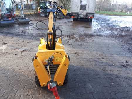Other 2016 Brokk B60 (16)