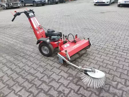 Autres 2011 Kersten K820Pro mit Kehrmaschine und Seitenbesen (3)