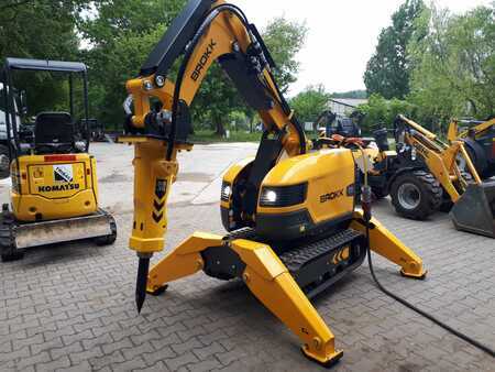 Egyéb 2021 Brokk B170 (1)