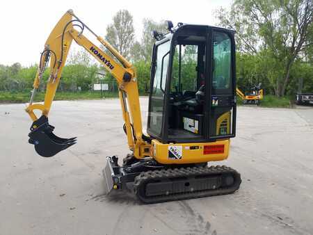 Minibagry 2021 Komatsu PC16R-3HS K (1)