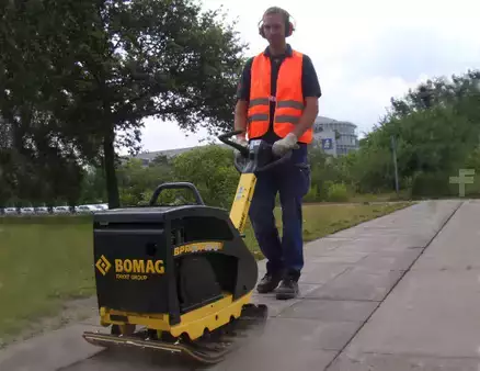 Platekomprimatorer 2022 BOMAG BPR35/60D/E (2)