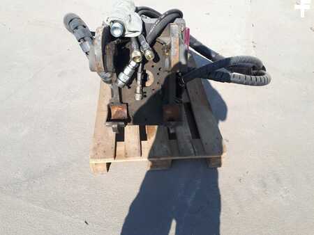 Anbauteile 2017 Rockwheel G5 Twin Drive mit Holp Rotator RT121 (9)