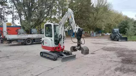 Minikaivinkoneet 2026 Takeuchi TB225 (10)