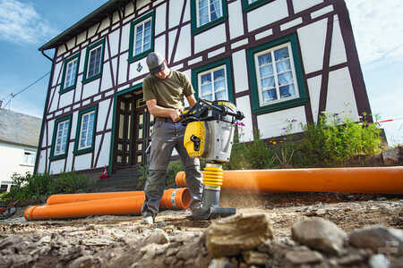 Pladekomprimatorer 2025 BOMAG BT60 (1)