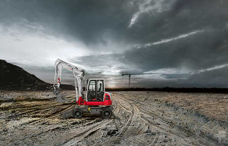 Kerekes kotrógép 2025 Takeuchi TB370W (3)