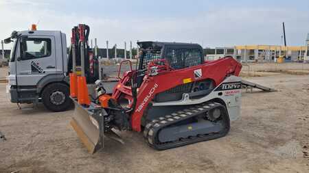 Wywrotki gąsienicowe 2025 Takeuchi TL12V2 (5)