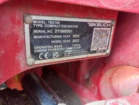 Mini kotrógép 2022 Takeuchi TB210R (12)