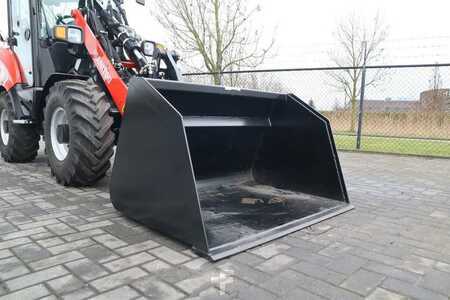 Wielladers 2023 Manitou MLA 5-50 H PREMIUM | AIRCO | BUCKET | QUICK COUPLE (11)