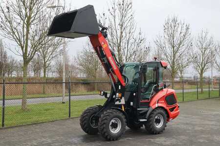 Wielladers 2023 Manitou MLA 5-50 H PREMIUM | AIRCO | BUCKET | QUICK COUPLE (2)