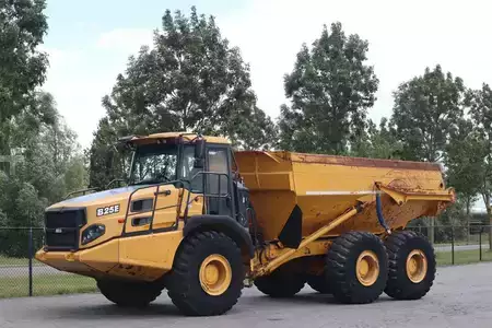 Kink Dumprar 2013 Bell B25E | AIRCO | HEATED BOX (2)