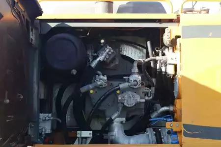 Korečková rýpadla 2015 Liebherr R946 LC | STRAIGHT BOOM | TILT CAB | LIKUFIX (13)