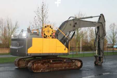 Rupsgraafmachines 2015 Volvo EC 250 EL | OILQUICK | DYNASET | TILT CABIN (6)