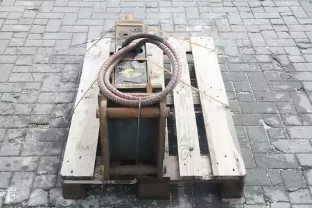 Acessórios 2016 Soosan SB30II TS-9 | S40 | 2.5 TO 4.5 TON | HYDRAULIC BRE (8)