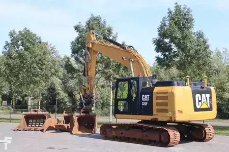 Korečková rýpadla 2017 Caterpillar 323 FL | 3D GPS | ROTOTILT | RIPPER | 3X BUCKET (3)