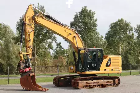 Escavadora de rastos 2018 Caterpillar 323 07A | ROTOTILT | QUICK COUPLER | BUCKET (2)