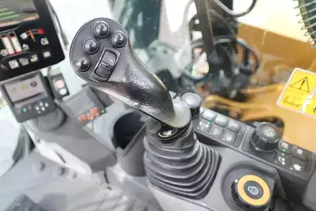 Escavadora de rastos 2018 Caterpillar 323 07A | ROTOTILT | QUICK COUPLER | BUCKET (20)