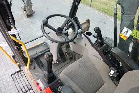 Mobil grävmaskin 2011 Volvo EW160 C | QUICK COUPLER | ELEVATING CABIN | UMSCHL (18)