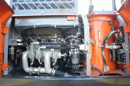 Pelles sur chenilles 2021 Hitachi ZX300 LC-7 | ROTOTILT | BUCKET (12)