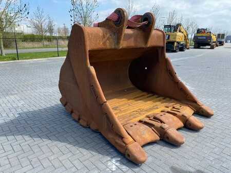 Implementos 0 Caterpillar 390 TOOTH BUCKET | TEETH BUCKET | SCHAUFEL (1)