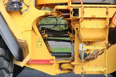 Wheel Loaders 2023 Volvo L220H | NEW TIRES L5 | CDC | BSS | QUICK COUPLER (11)