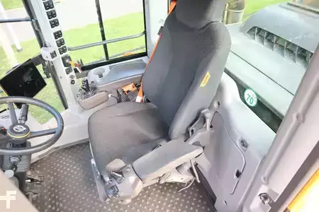 Wheel Loaders 2023 Volvo L220H | NEW TIRES L5 | CDC | BSS | QUICK COUPLER (17)