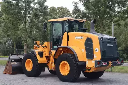Kolové nakladače 2016 Hyundai HL940 | 2.097 HOURS! | BUCKET | QUICK COUPLER | BS (3)