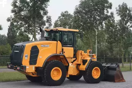 Kolové nakladače 2016 Hyundai HL940 | 2.097 HOURS! | BUCKET | QUICK COUPLER | BS (6)