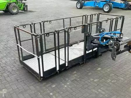 Osprzęt 2014 Manitou WORKING PLATFORM | BASKET | WERKBAK | HYDR (8)