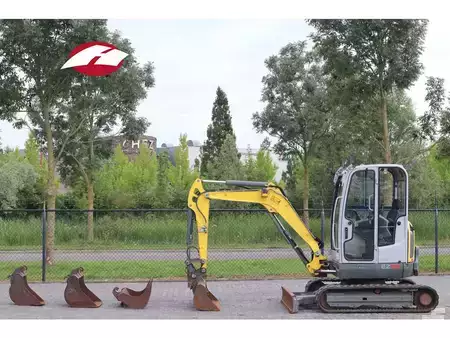 mini escavadeira 2014 Wacker Neuson EZ28 | DUTCH MACHINE | 4 BUCKETS | LOW HOURS (1)