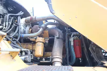 Artikulerte dumpere 2007 Caterpillar 740 | CENTRAL LUBE | AIRCO (11)