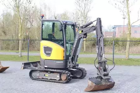Mini kotrógép 2021 Volvo ECR25 ELECTRIC | JECR25D | TILTBUCKET | BUCKET | L (6)