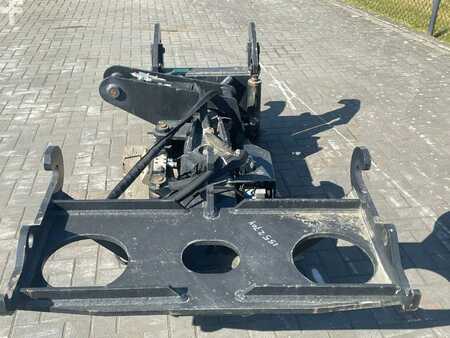 Aggregat 2018 Dieci BUD7028 | CENTERING HANDLER | RIB HANDELING CLAMP (8)