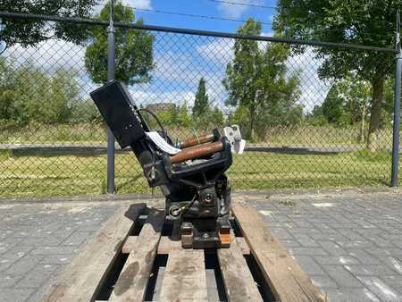Attachments 2022 Steelwrist X06 S40 | TILT ROTATOR | VLS | FPL | RF (2)