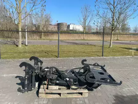 Attachments 2018 Dieci BUD7028 | CENTERING HANDLER | RIB HANDELING CLAMP (2)