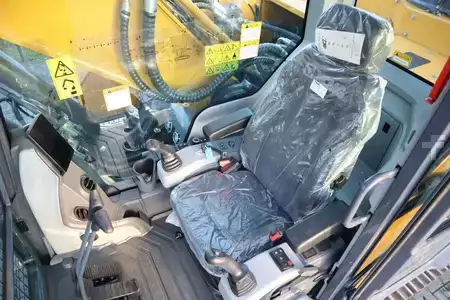 Kedjegraver 2023 XCMG XE300E | CE | CUMMINS STAGE V | HAMMER / SHEAR (16)