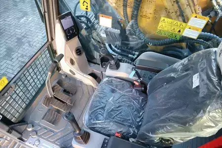 Kedjegraver 2023 XCMG XE300E | CE | CUMMINS STAGE V | HAMMER / SHEAR (17)