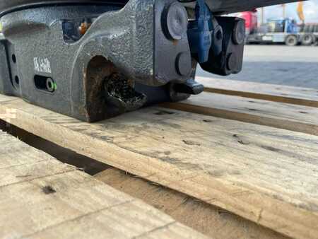 Attachments 2019 Steelwrist X06 S40 | TILT ROTATOR | VLS | FPL | FF | NEW / UN (9)
