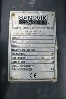 Rotary Drilling Rig 2021 Sandvik COMMANDO DC 300 RI S5 | ONLY 470 DRILLING HOURS (20)